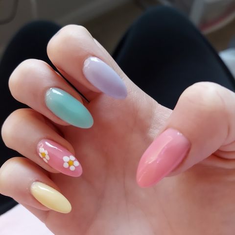 The Little Nail Shop, nail salon in Hamilton, OH
